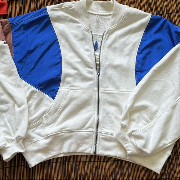 EUC FREE PEOPLE Hot Track‎ Varsity Jacket size Medium SOLD OUT online! - Picture 4 of 4